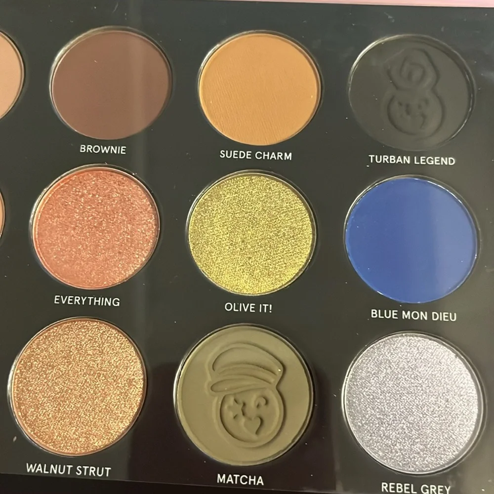 ONE/SIZE Visionary Palette with Red Accents